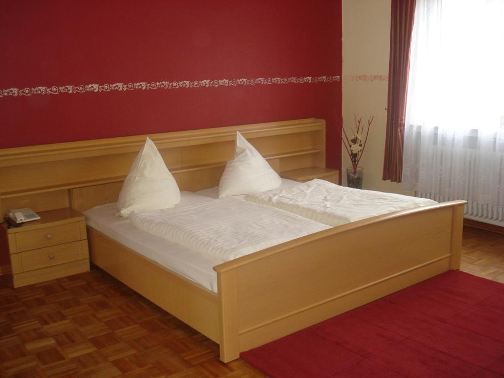 Traditionsgasthof Zum Luedertal Bimbach 외부 사진